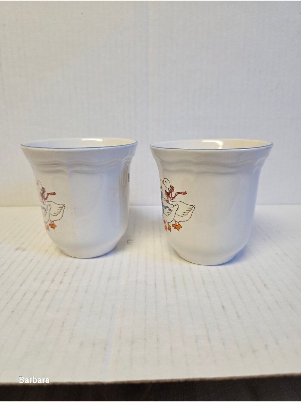 BrickOven 80s Stoneware Set of 2 Ceramic Geese Mugs/Cups - Picture 2 of 8